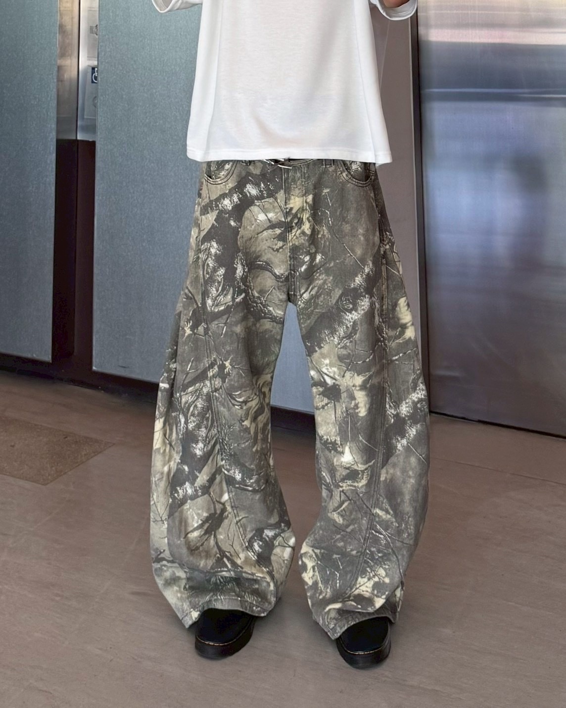 迷彩 樹枝紋 後刺繡 男女 彎刀 長褲 彎刀褲