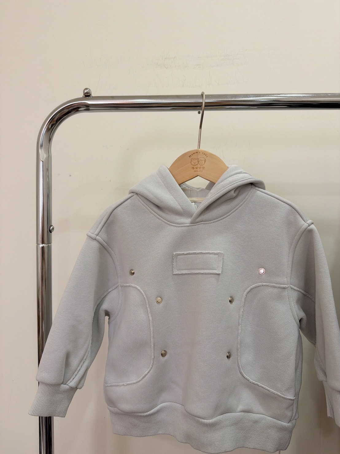 53056卯釘異材質接拼連帽上衣