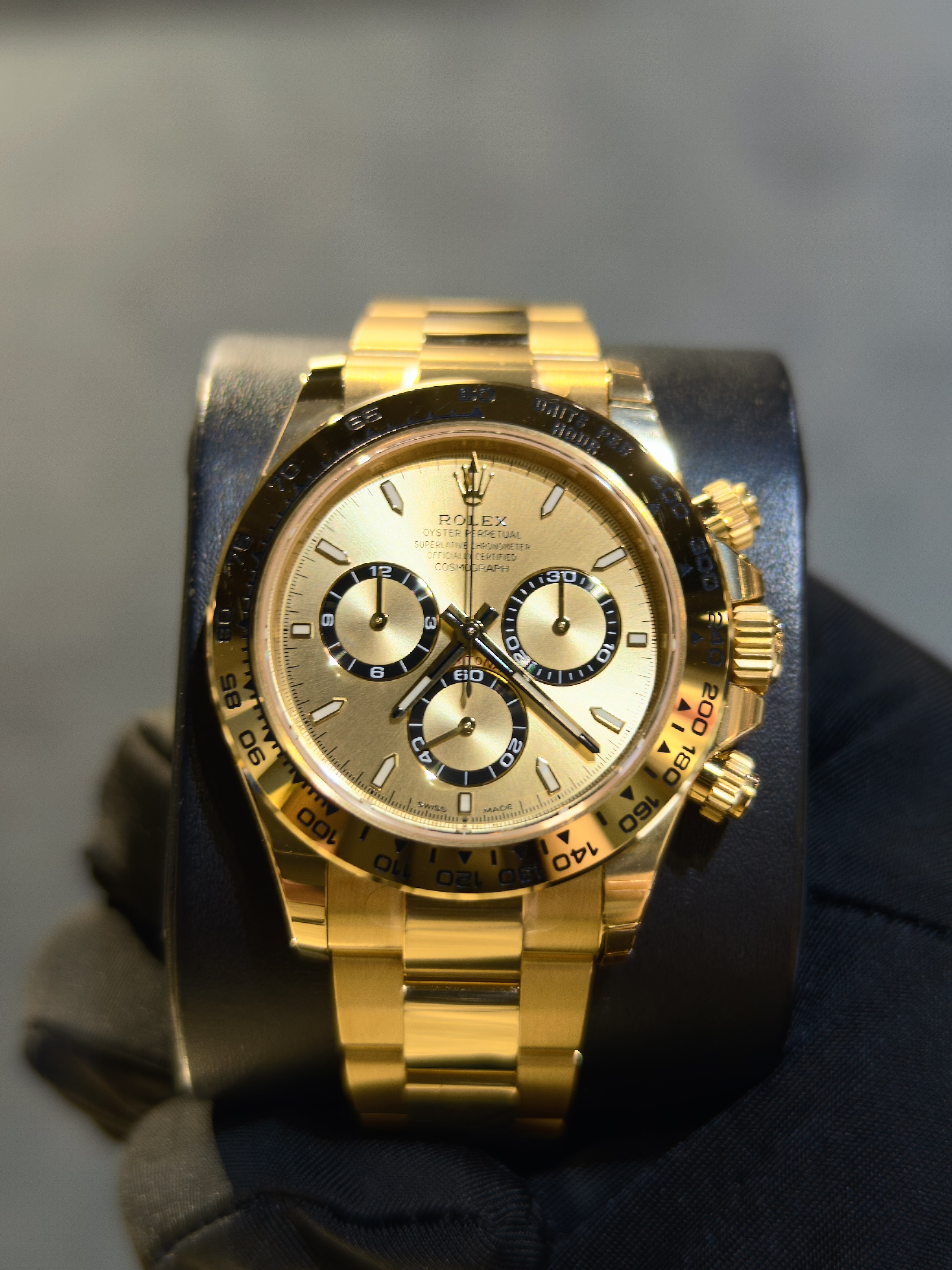 全新勞力士126508 地通拿黃金香檳色及黑色錶面 40MM