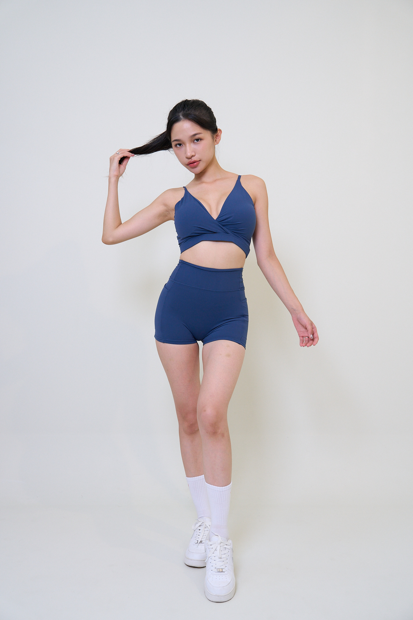 Vora Twister 美型運動內衣-午夜藍