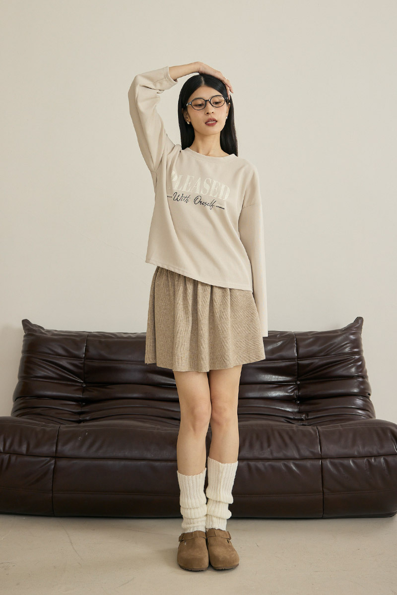 立體壓褶針織短裙