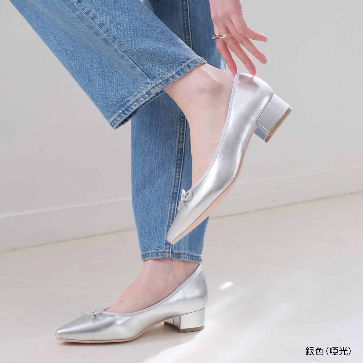 甜美清新 尖頭蝴蝶結粗跟鞋【CX2222】