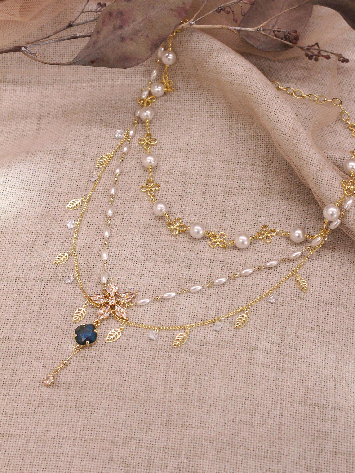 月神的化身。MUCHAT手作14KGP珍珠雪花葉項鍊