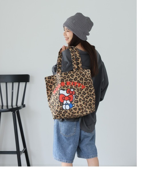 現貨┃三麗鷗 HELLO KITTY 豹紋 托特包 帆布包 化妝包 收納袋 登山扣小圓包