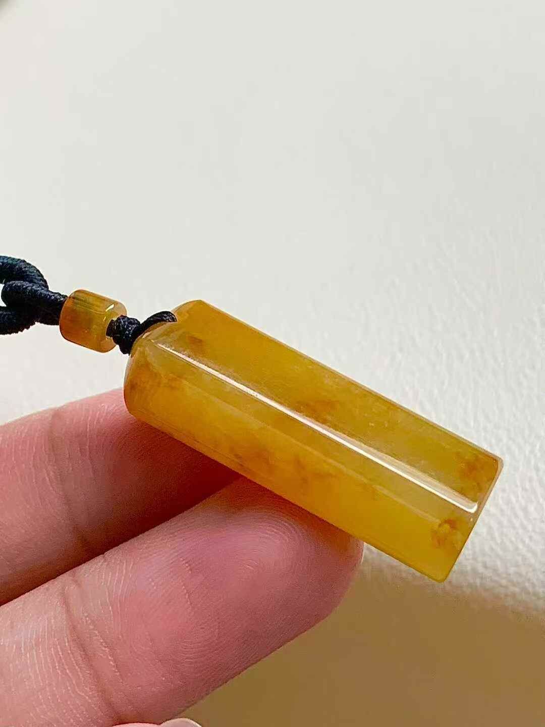 111731 翡翠黃翡無事牌