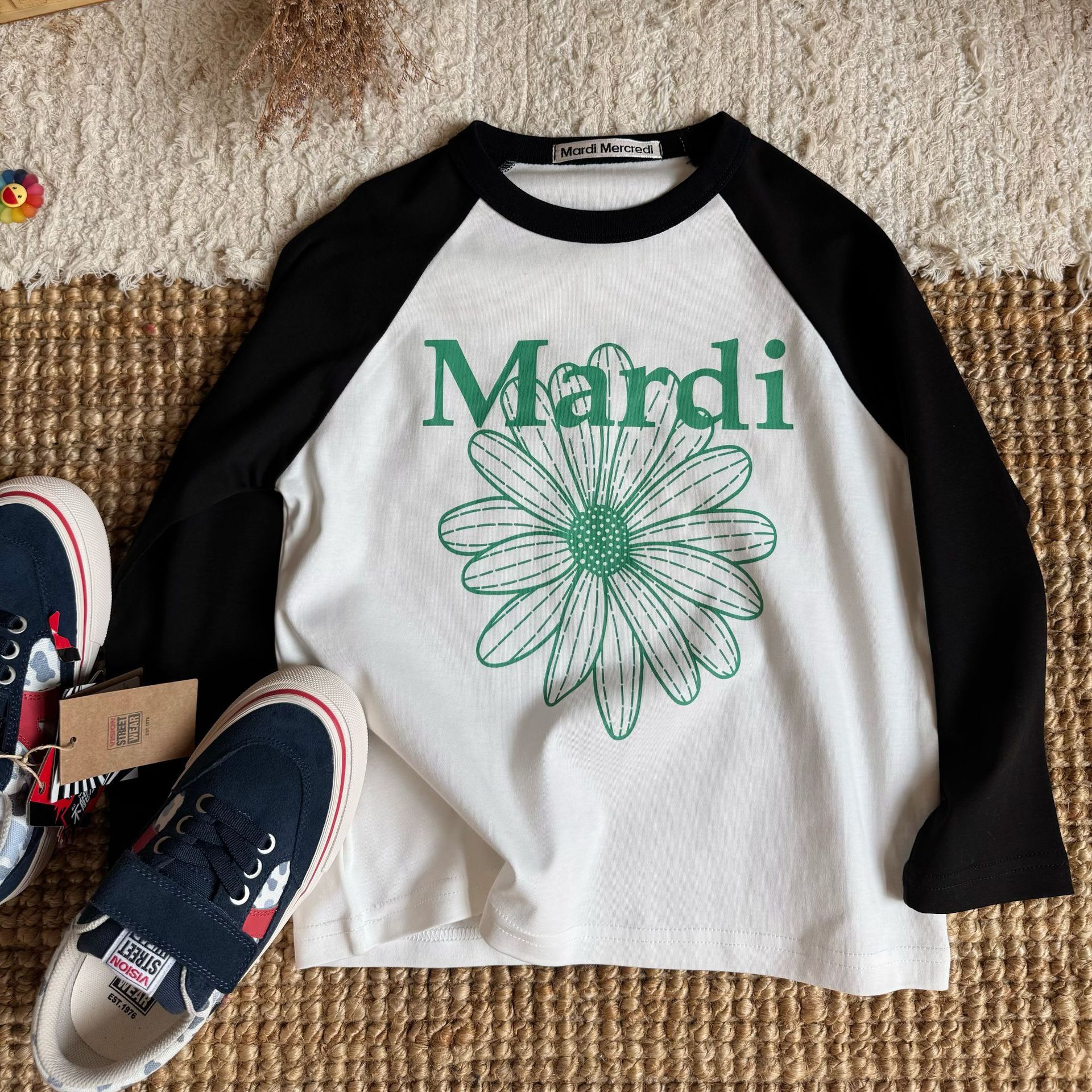 𝐌𝐚𝐫𝐝𝐢 小雛菊長袖上衣 第2團