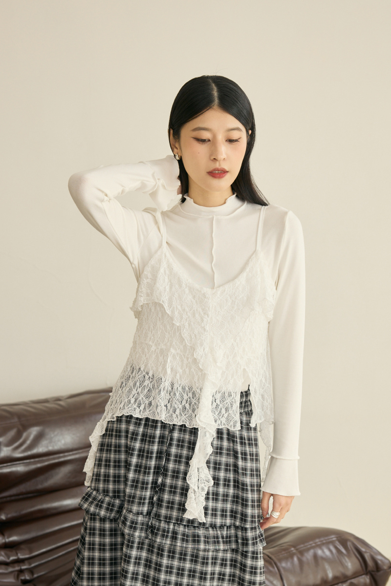 下開衩捲邊造型壓花吊帶背心