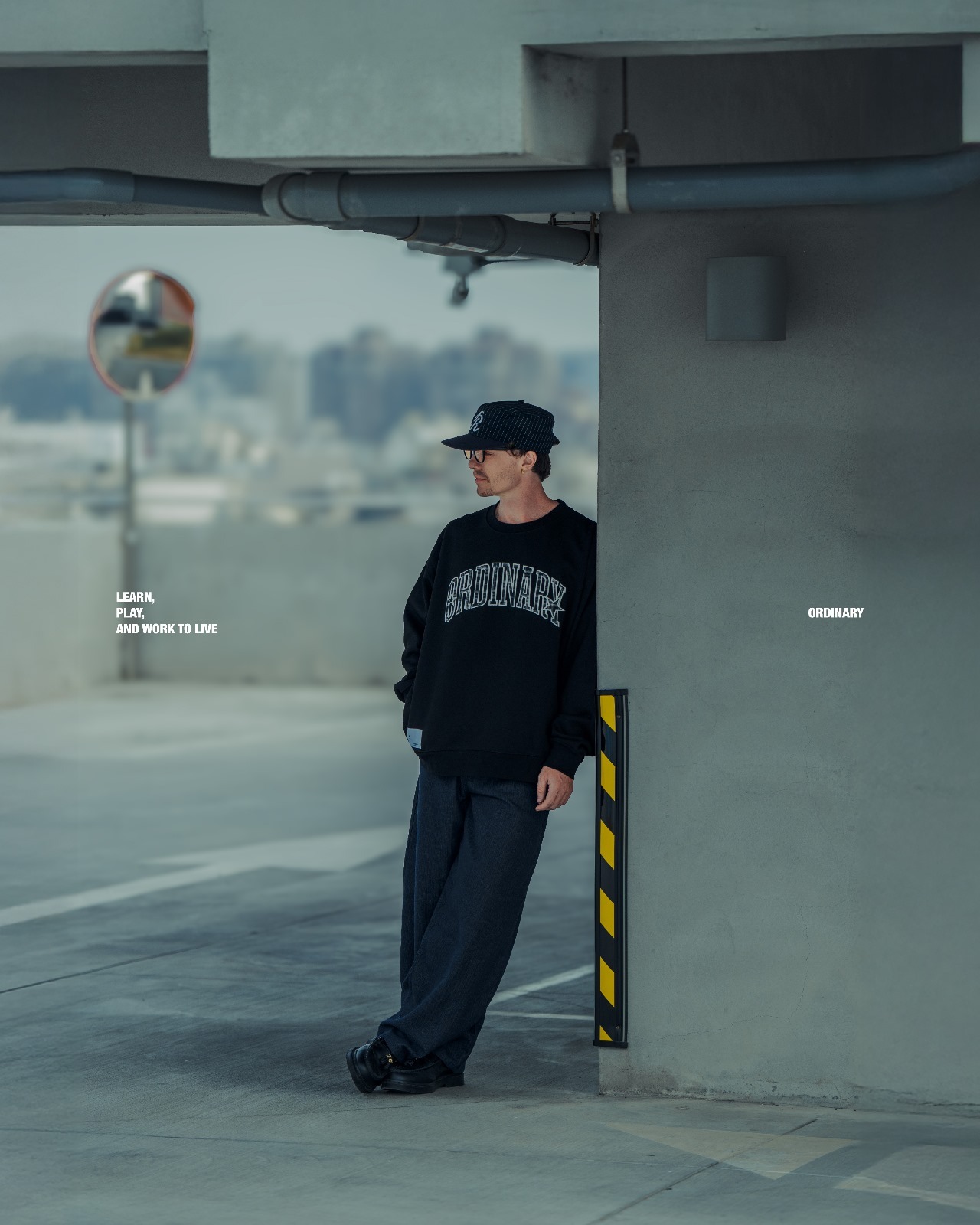 Ordinary 格紋貼布繍Logo大學Tee