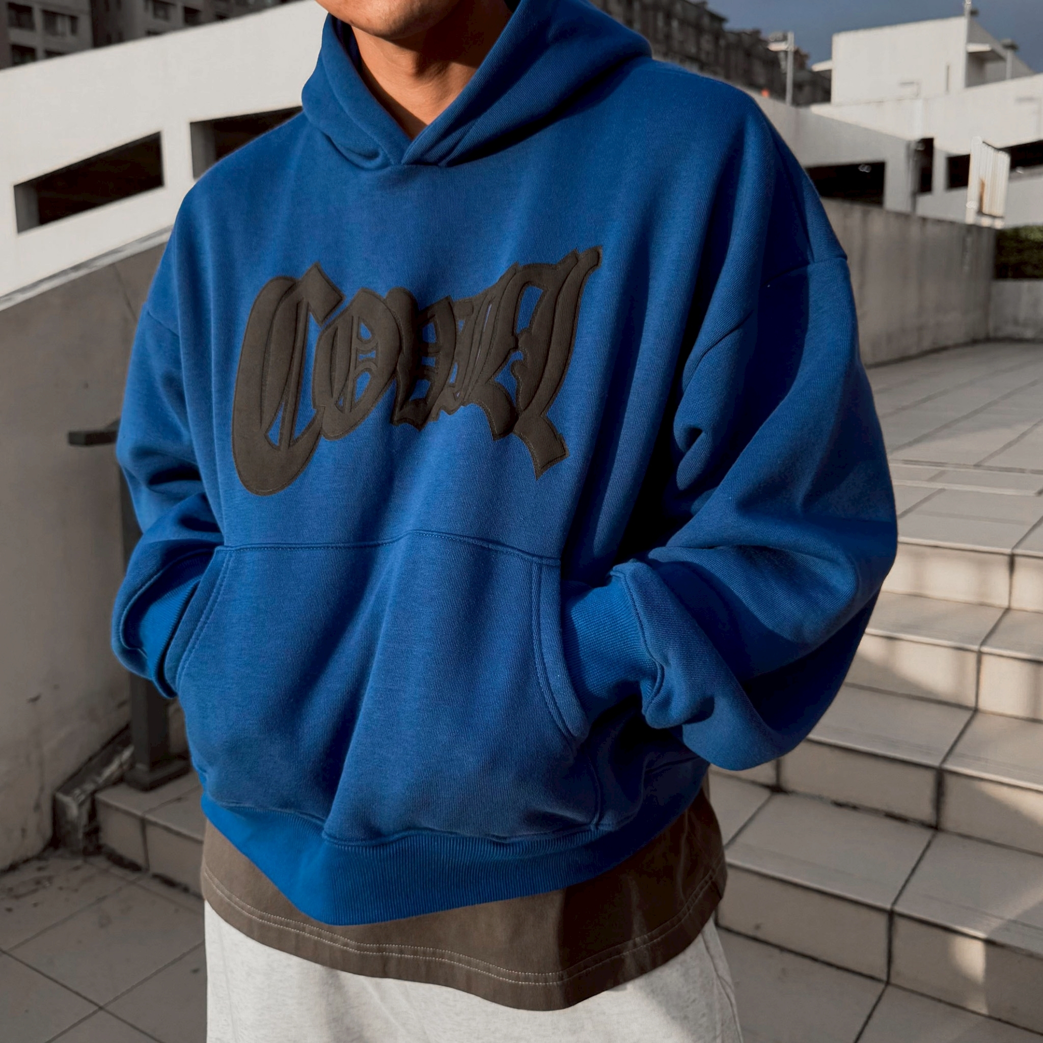 『RB』黑暗系漂浮英文短寬BOXY帽TEE