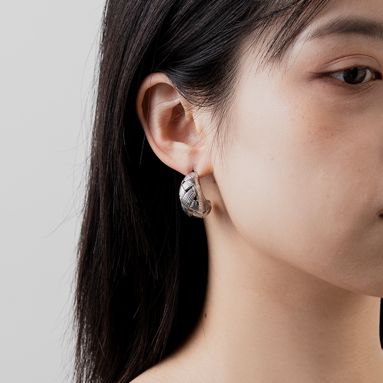 miramira扣圈｜圓形單圈雕紋耳環D2174-銀47576