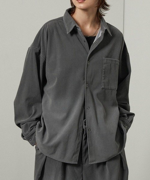 Alfred Alex 復古漸層燈芯絨襯衫