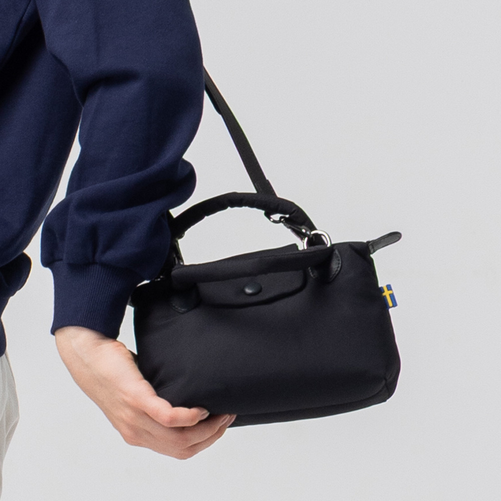 瑞典雲朵包系列｜防潑水 雲朵 水餃包(黑)