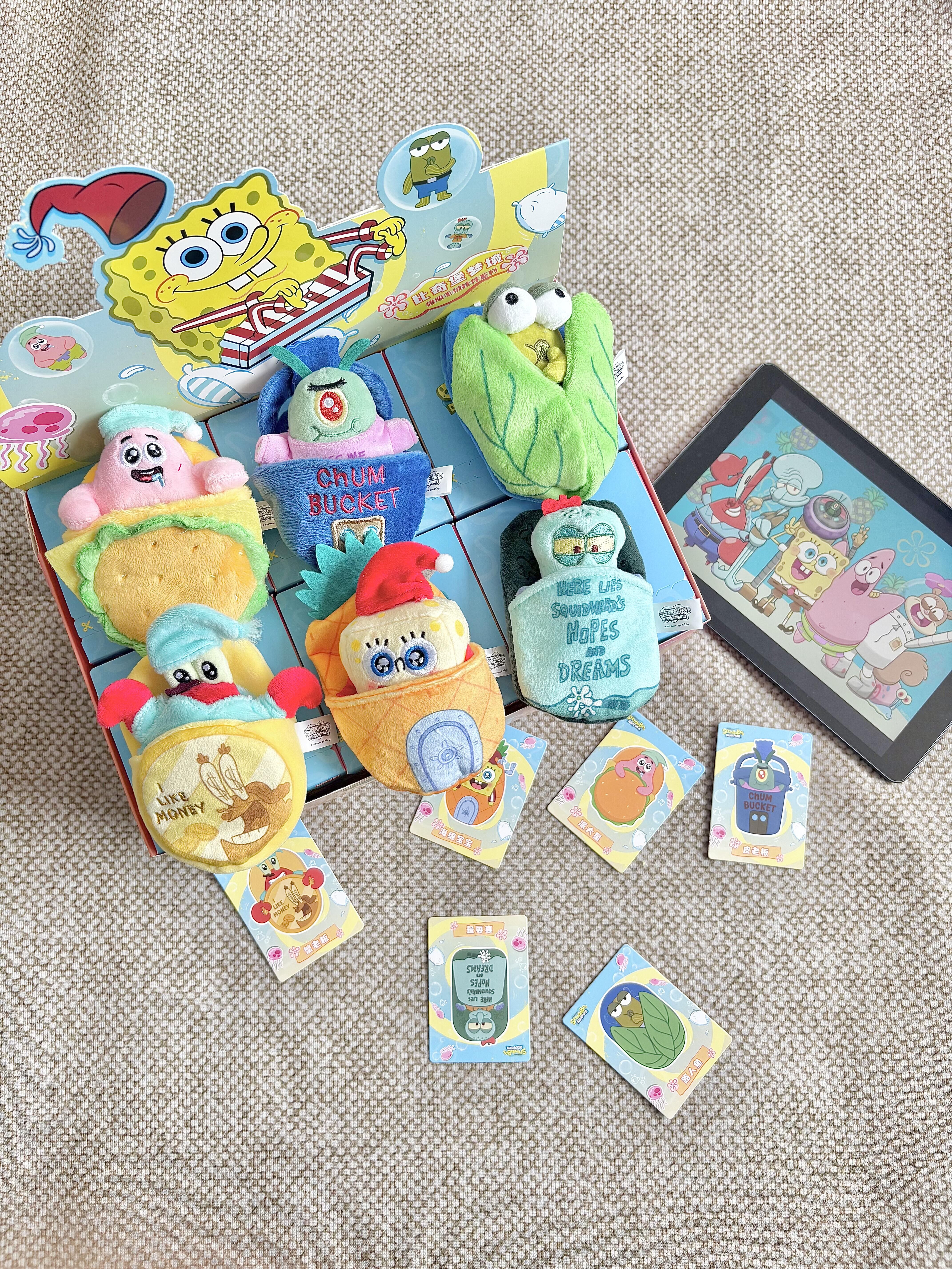 海綿寶寶 正版授權 比奇堡夢境系列 磁吸毛絨吊飾 鑰匙圈 冰箱貼 睡衣 盲盒 6款/預購