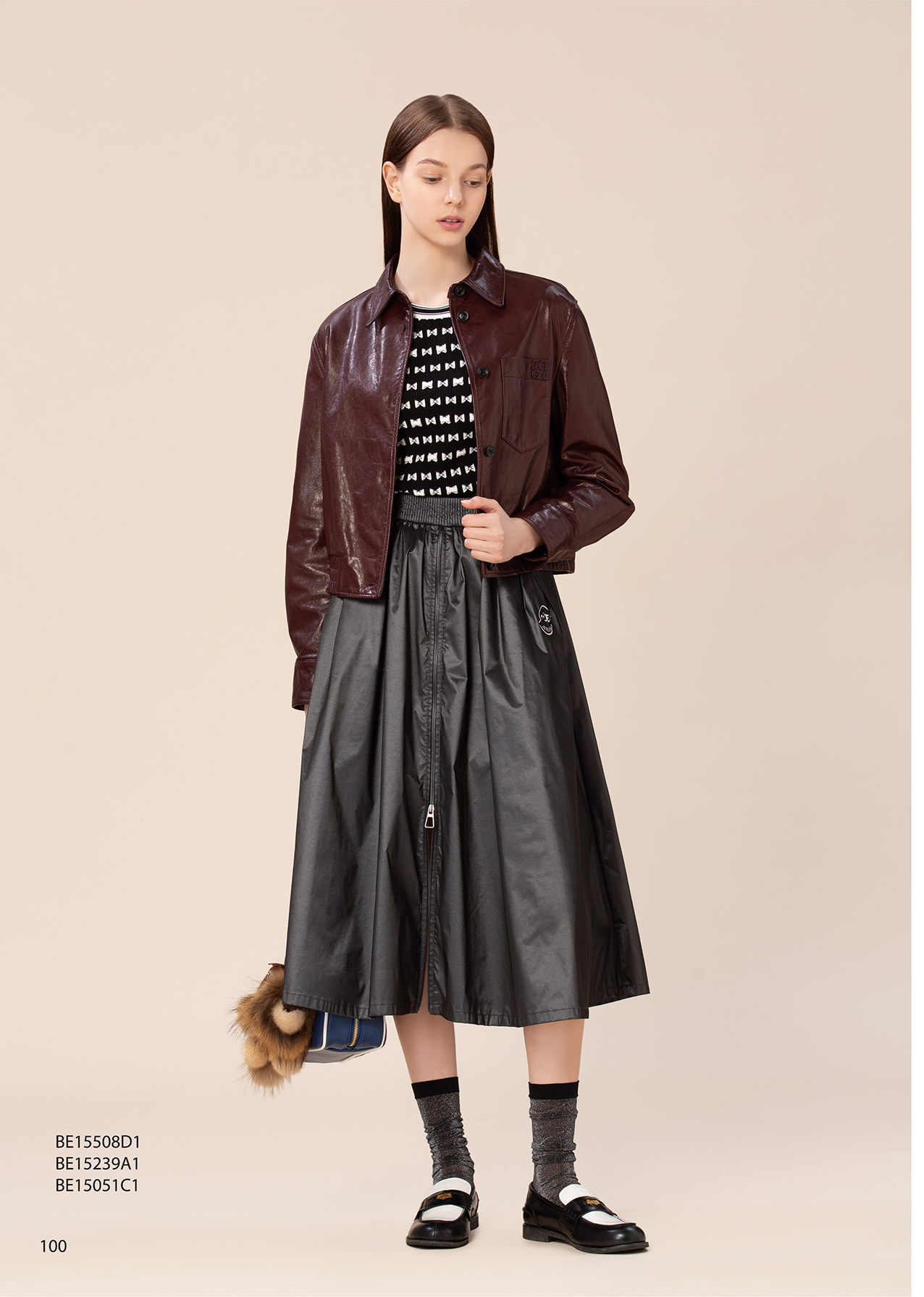 BE15051C1 城市夜光亮面機能風長裙