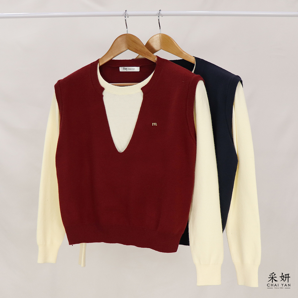 撞色假兩件字母綴飾針織圓領長袖上衣