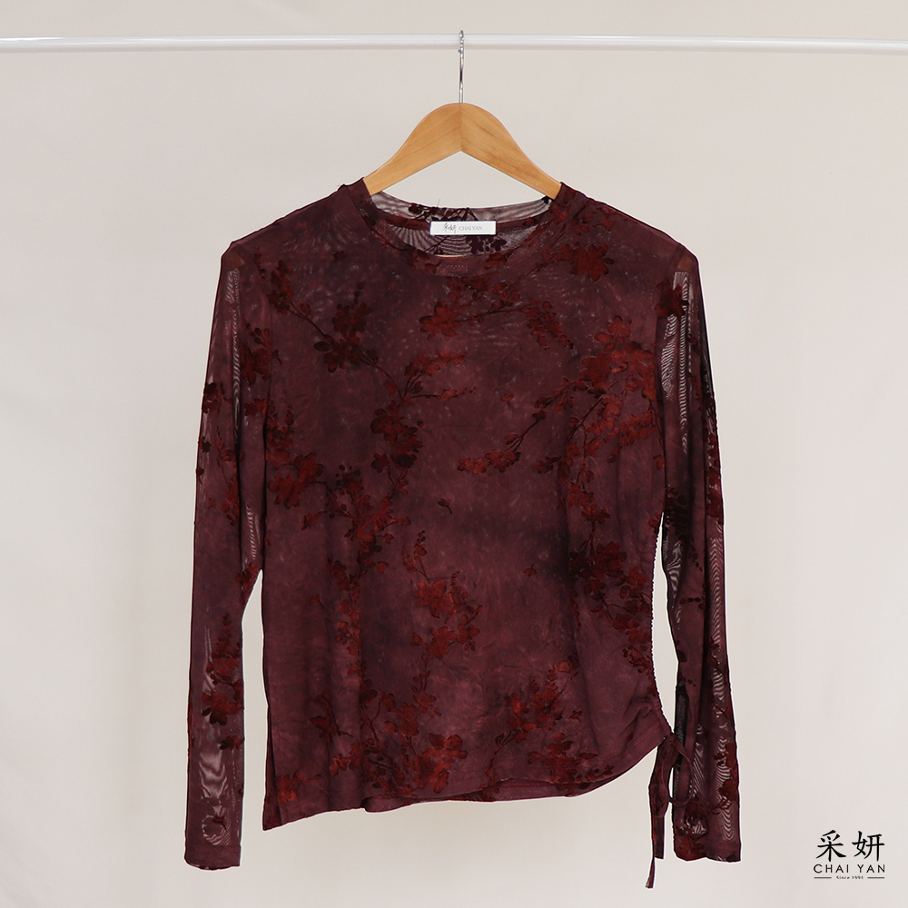 滿版植絨花朵網紗圓領長袖上衣