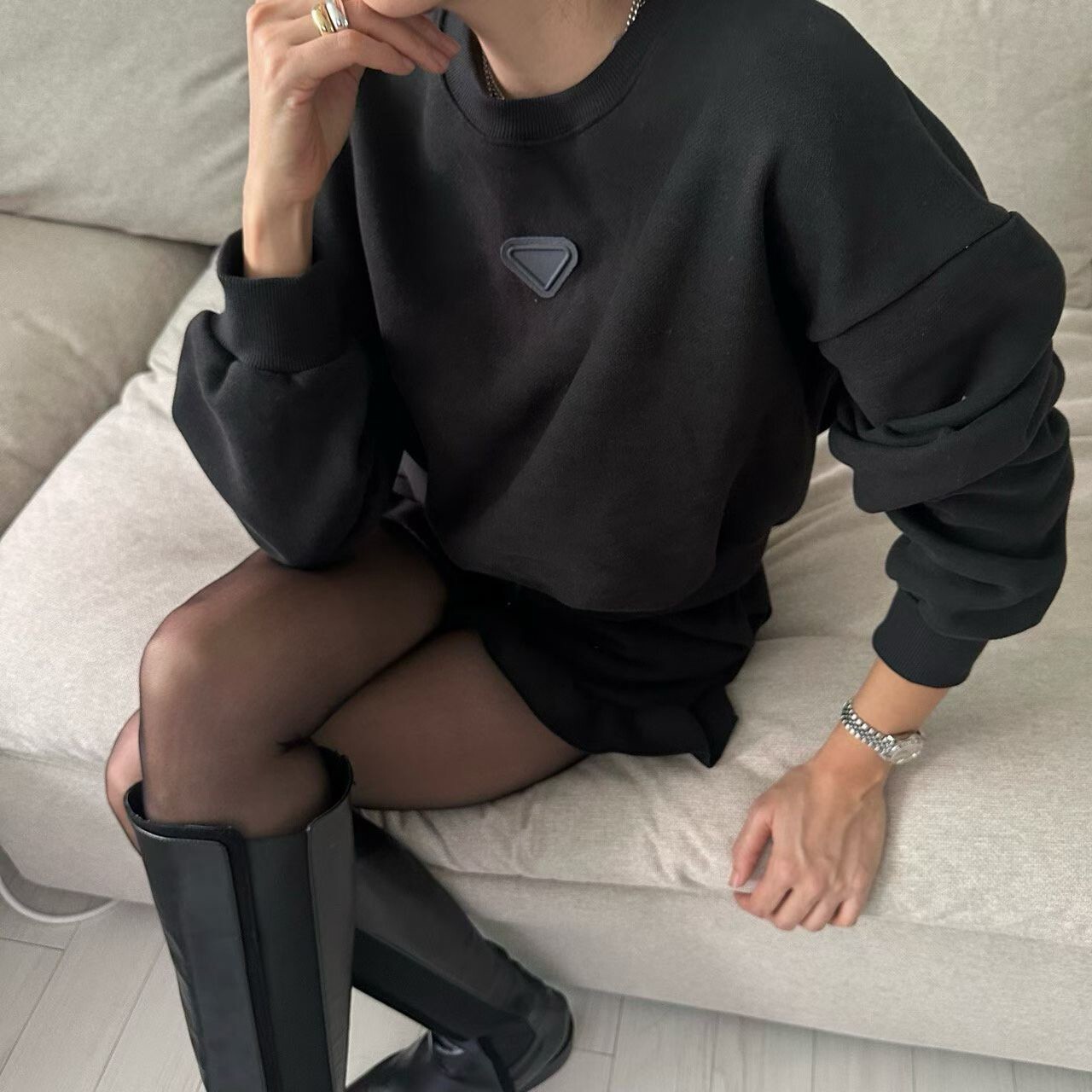 三角布標內刷絨棉衛衣