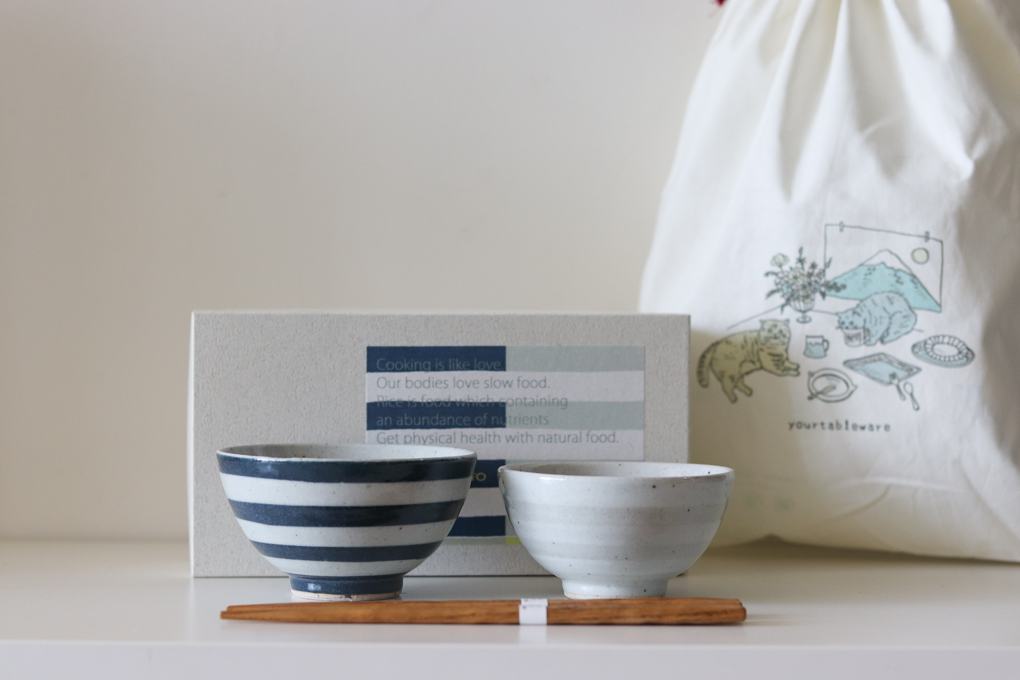 日本 美濃燒 條紋飯碗 夫妻碗附筷子 禮盒組