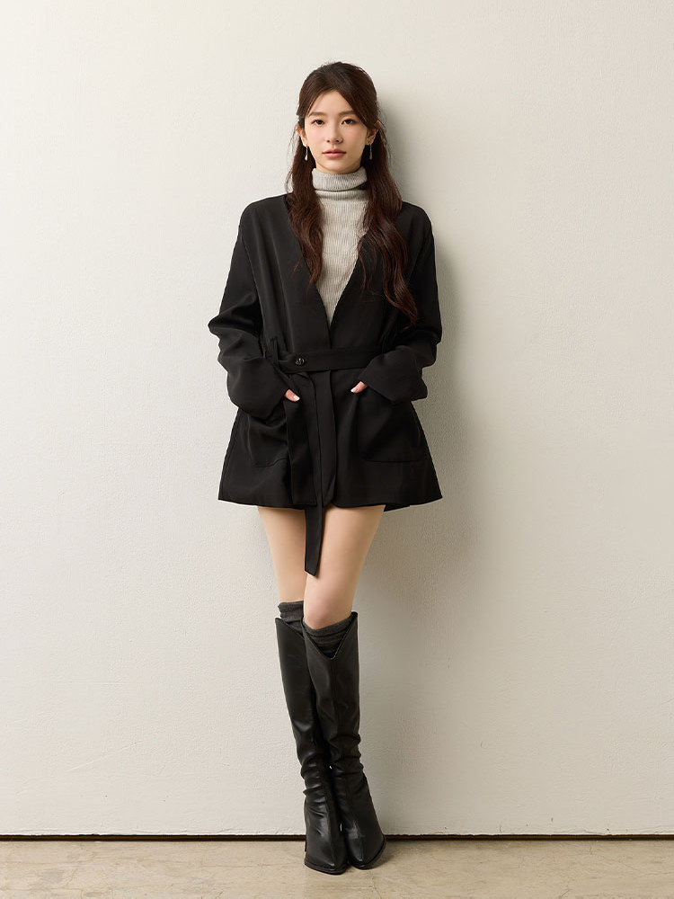 鬆緊休閒皮質短褲