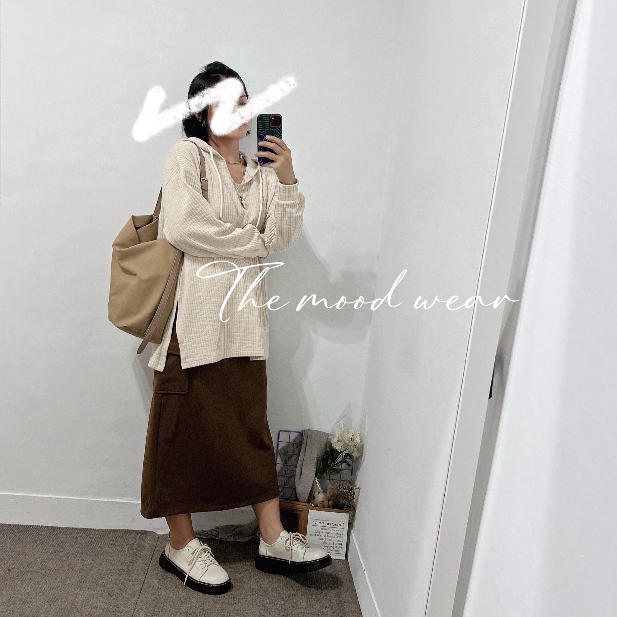 超大帽子直坑紋V領長版上衣