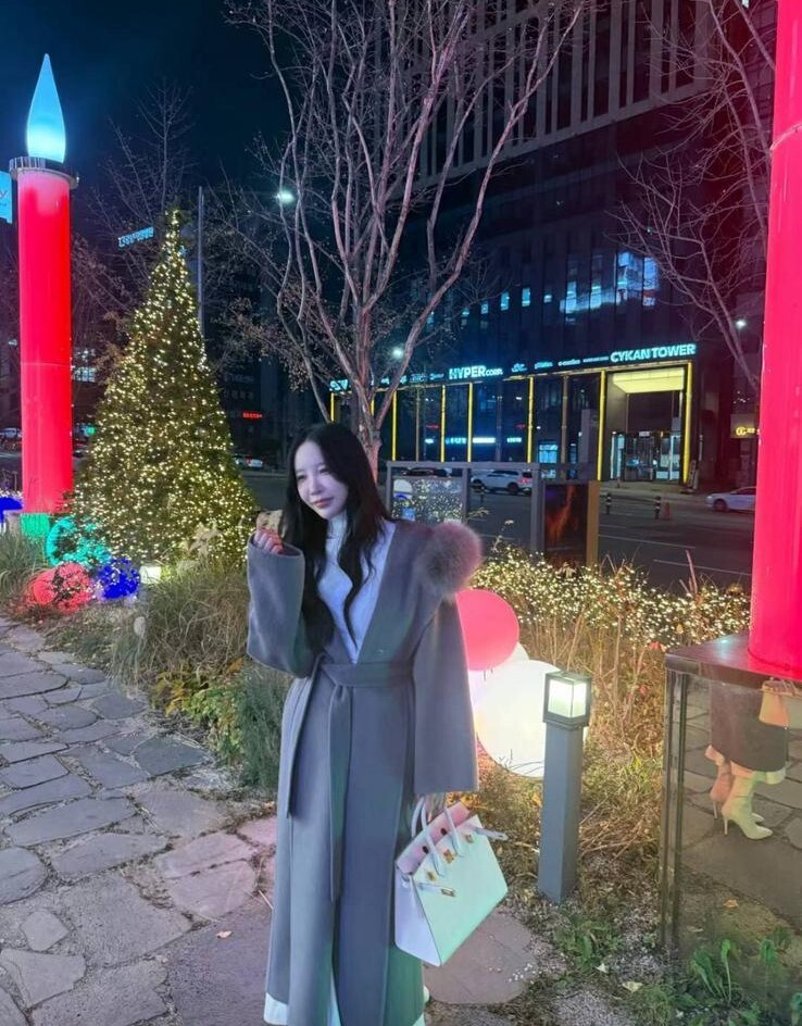 HS01 羊毛90% 帽子狐狸毛 胸51 長47 $1499