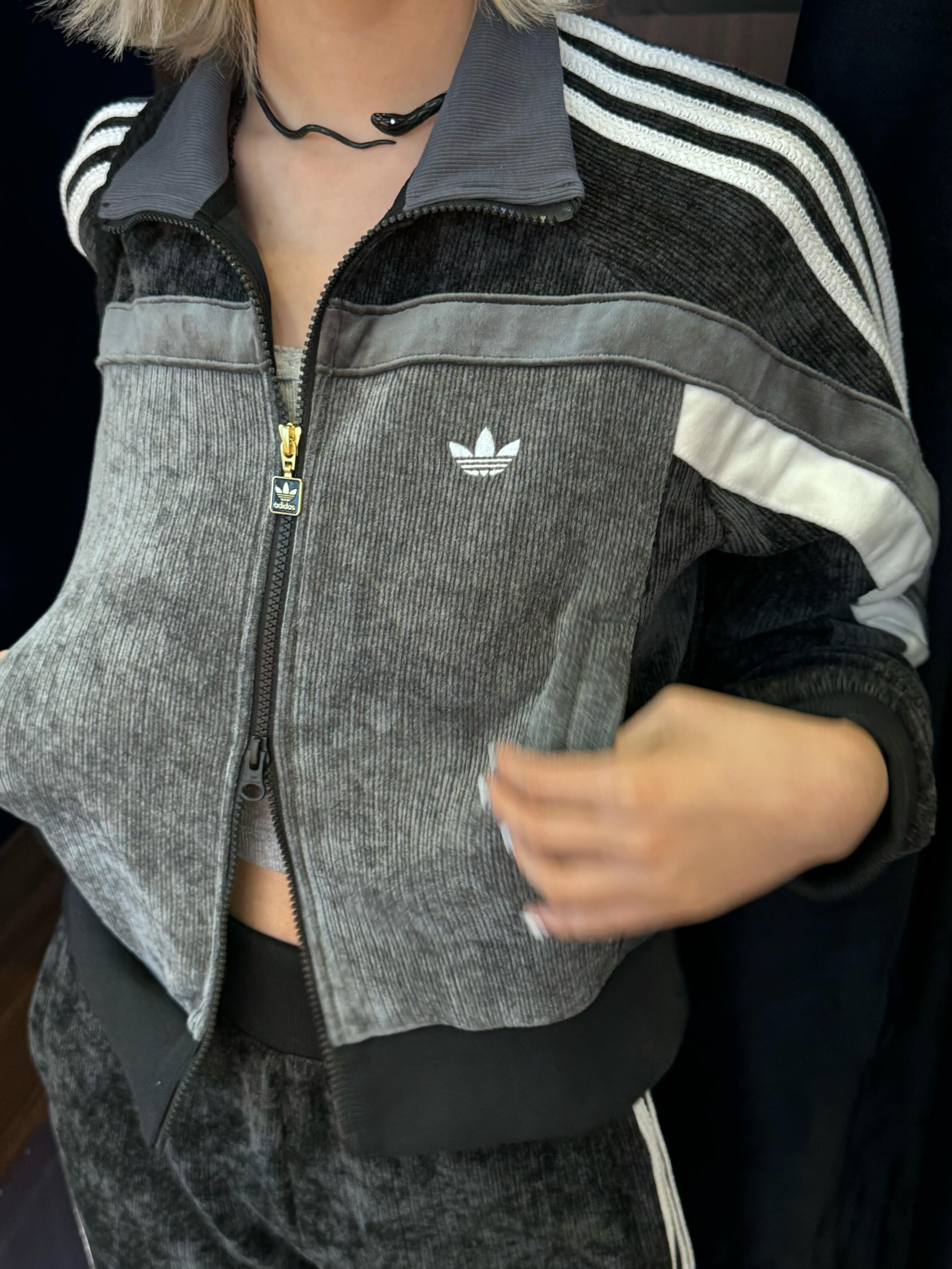 代購-Adidas Originals RETRO SPORTS DROP復古絲絨 立領 短版外套