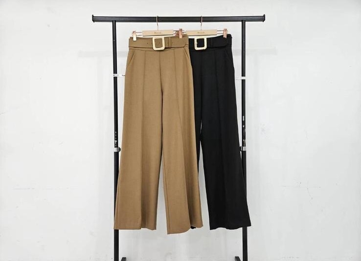 HS09 S腰26 Hip 42 長43.5 M腰27 Hip43 長44 L 腰28 Hip 44 長44.5 $609