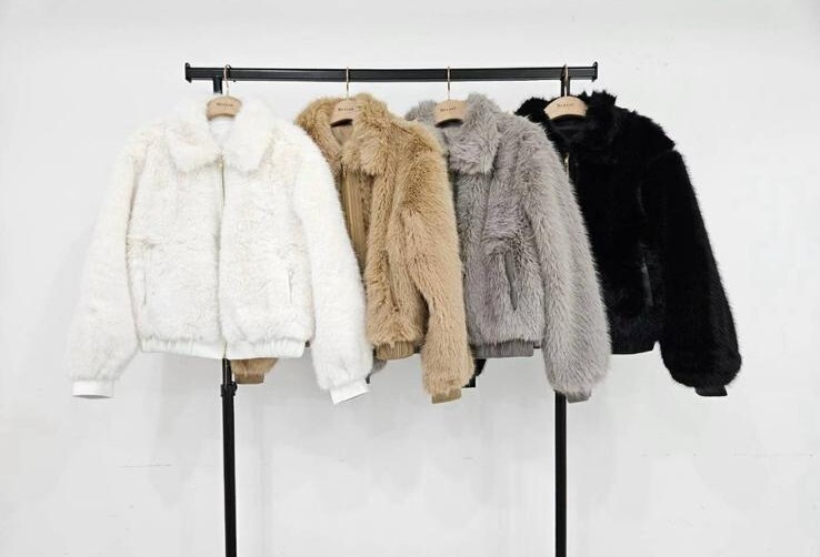 HS17 胸44 長22.5 $999