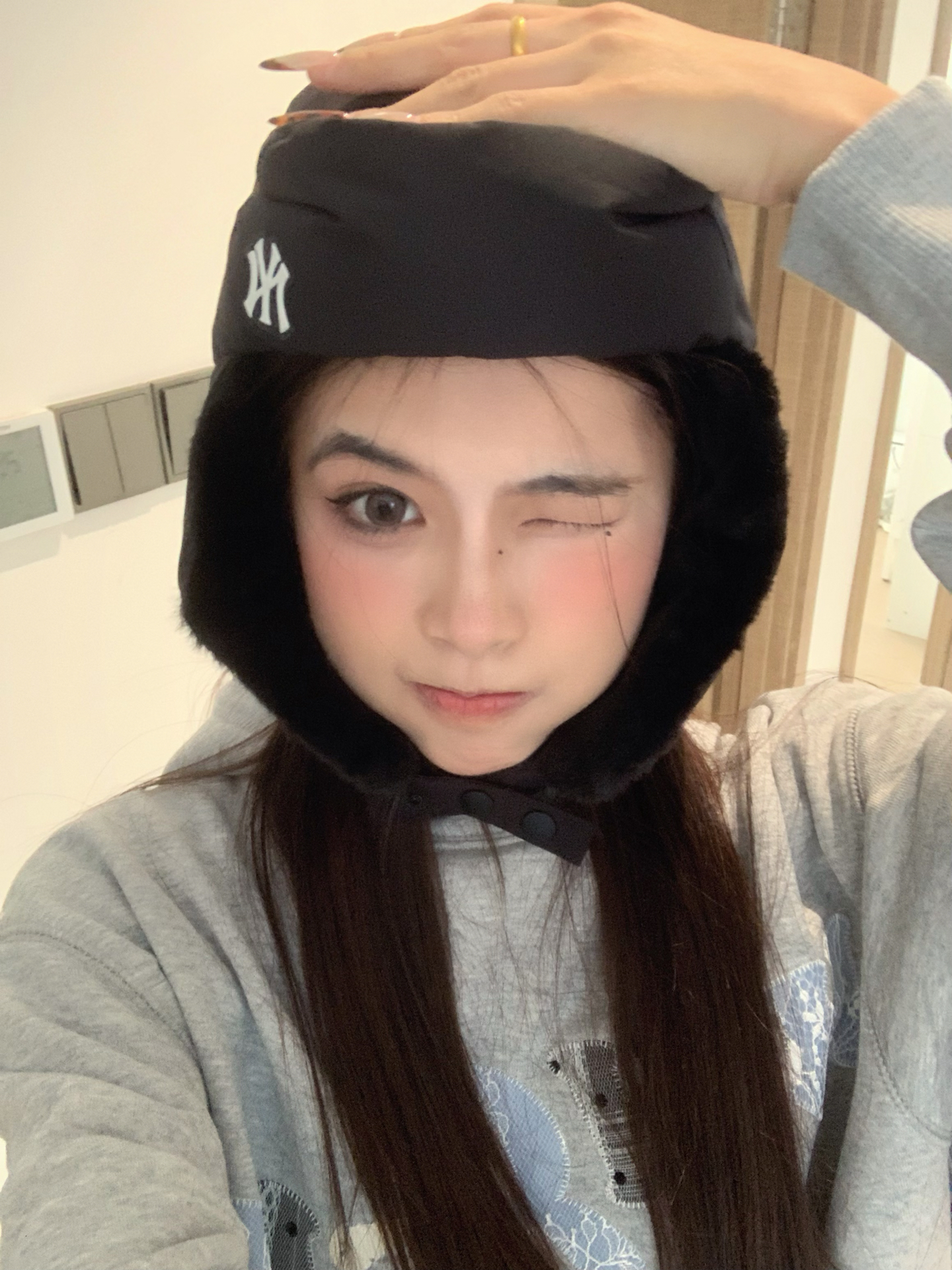 代購-MLB 紐約洋基 保暖毛絨防風加厚飛行護耳帽 2色