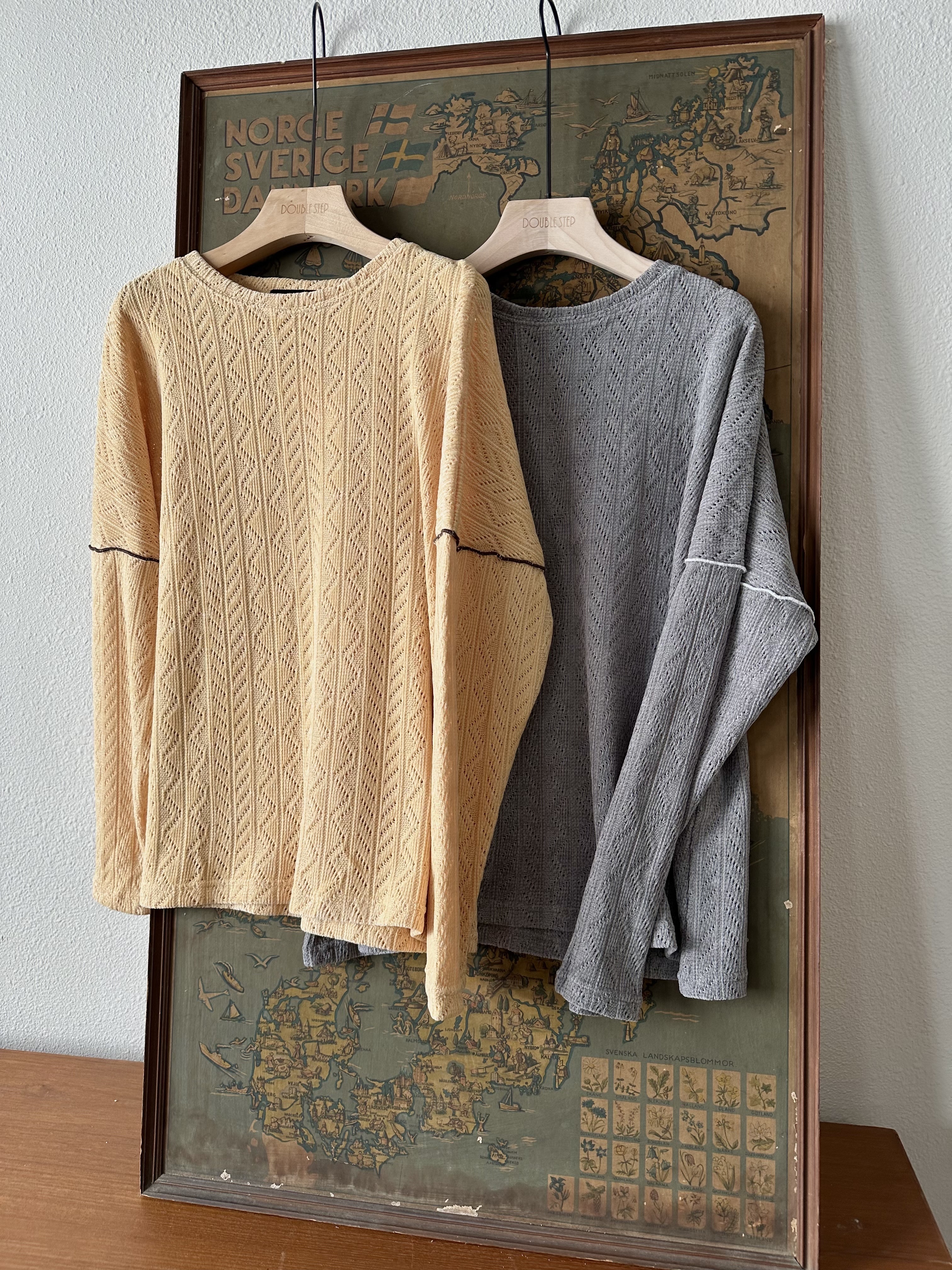 十級舒適！縷空絲絨上衣 - BL53856