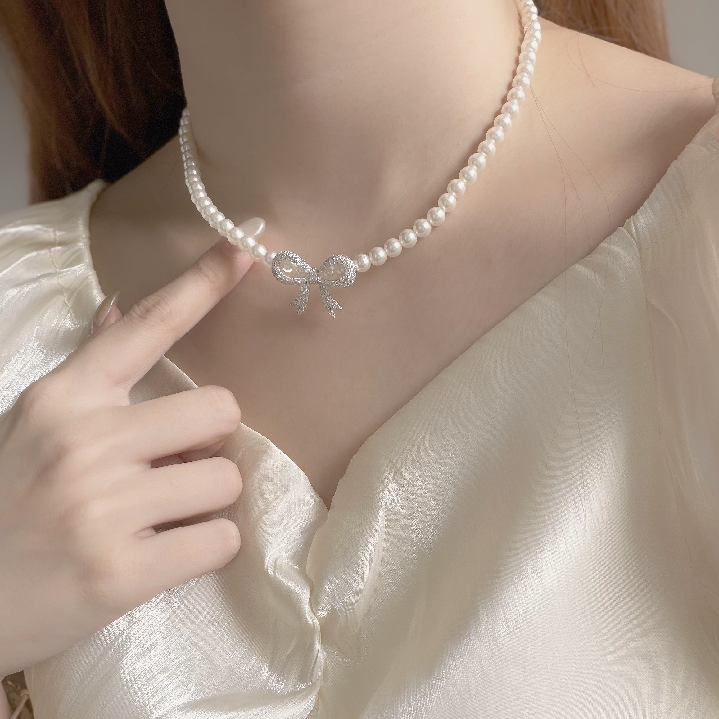 K126滿鑽蝴蝶結珍珠頸鏈