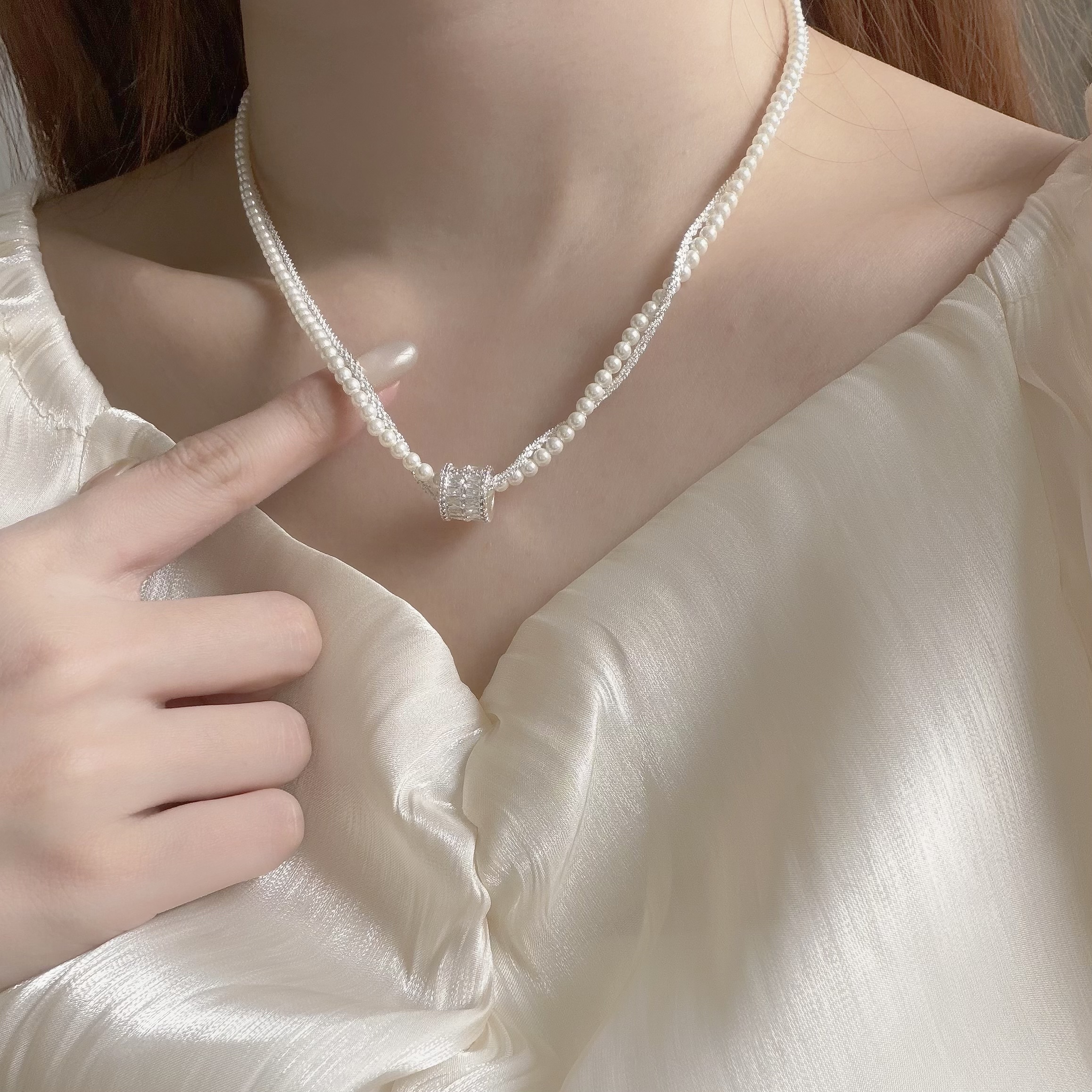 K99珍珠波光粼粼雙層鋯石圓環頸鏈