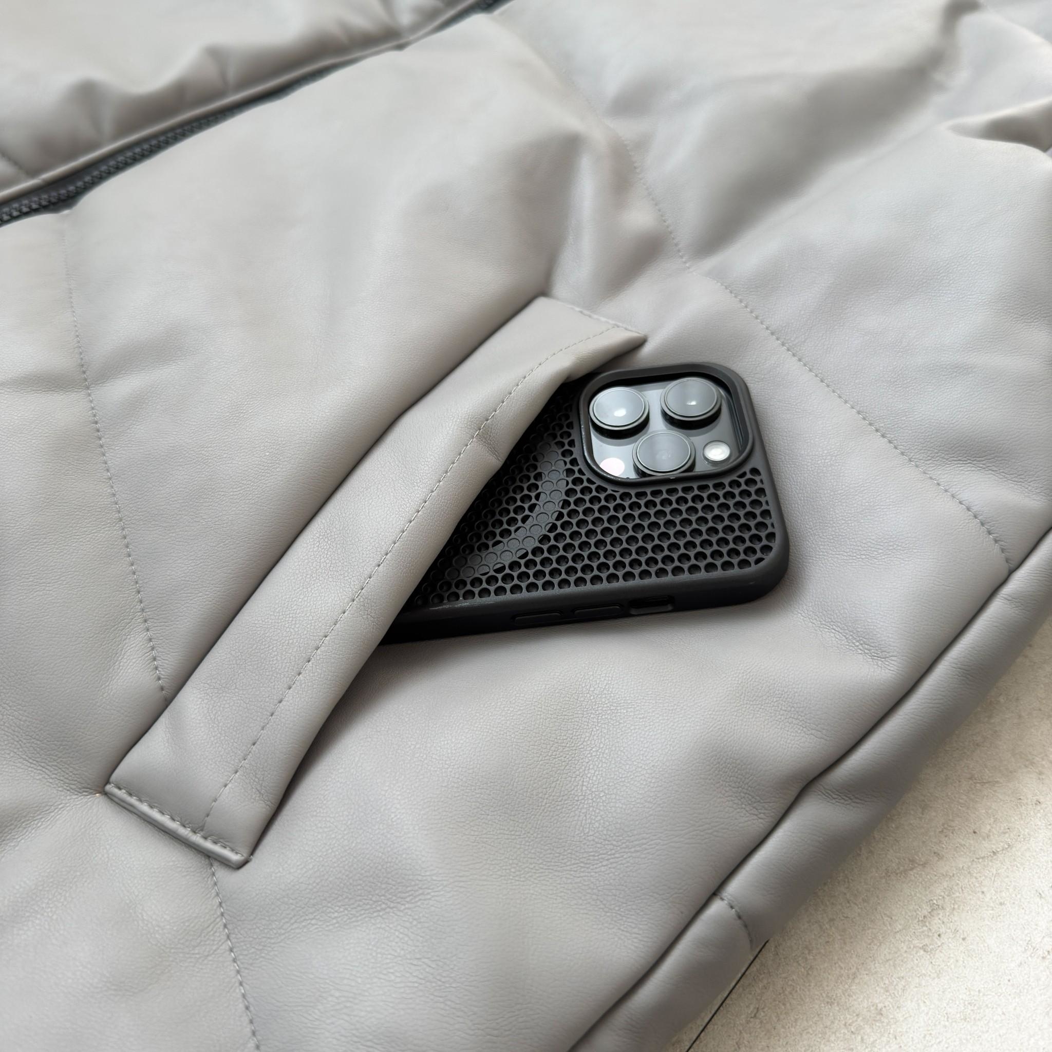 【限時買一送一】蓬鬆感皮革高領背心(限時下殺 售完不補) 98203