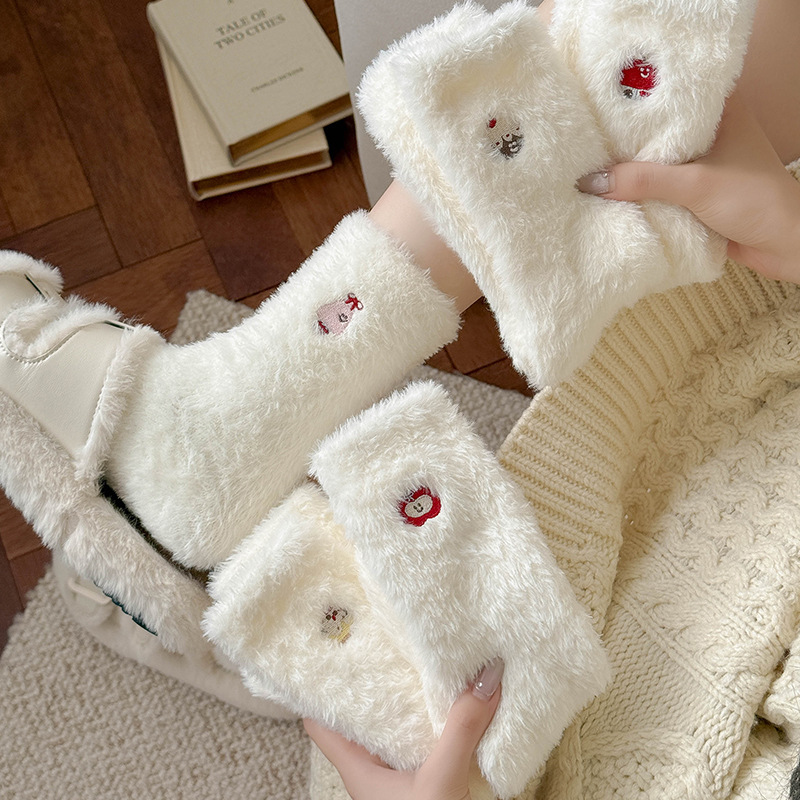 《6406》♾️水貂毛卡通刺繡白色中筒襪