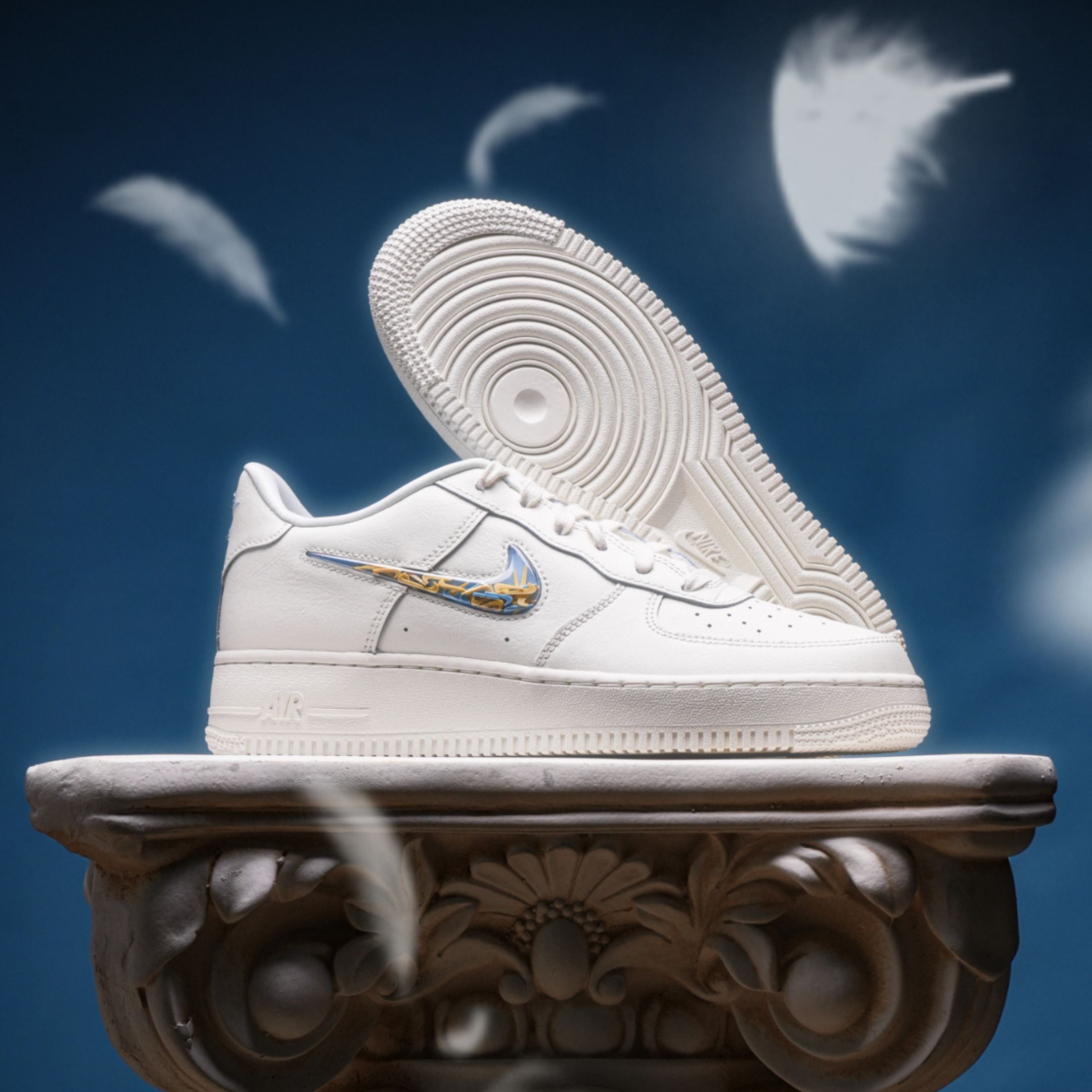 NICEDAY 代購 Nike Air Force 1 LV8 白流沙 藍黃 勾勾 透明 果凍 IM6697-141