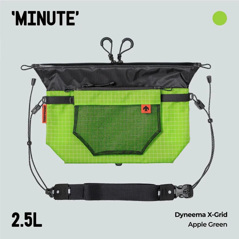 TAR(P)MENT MINUTE Sacoche 2.5L 胸前小包 25SS