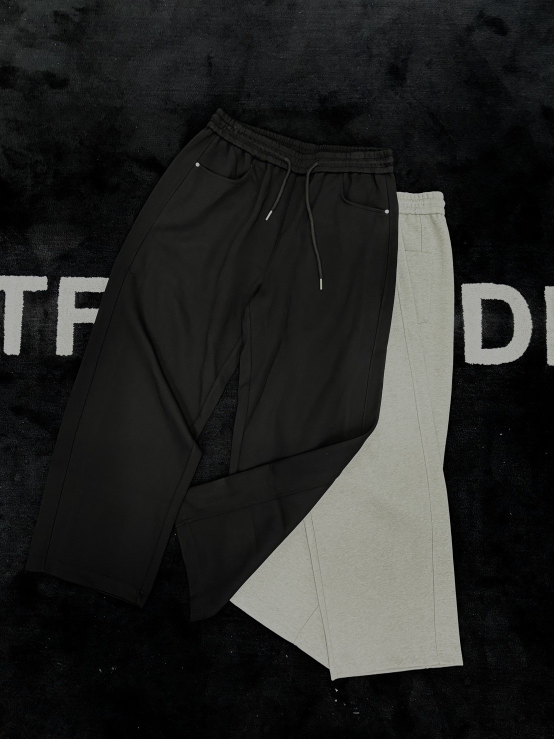 美式釘扣抽繩彎刀棉褲