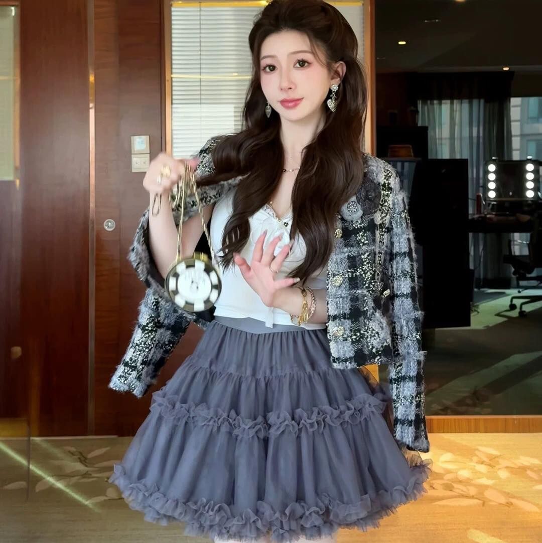 【質感超好的小香風金釦毛呢針織外套】（現貨）