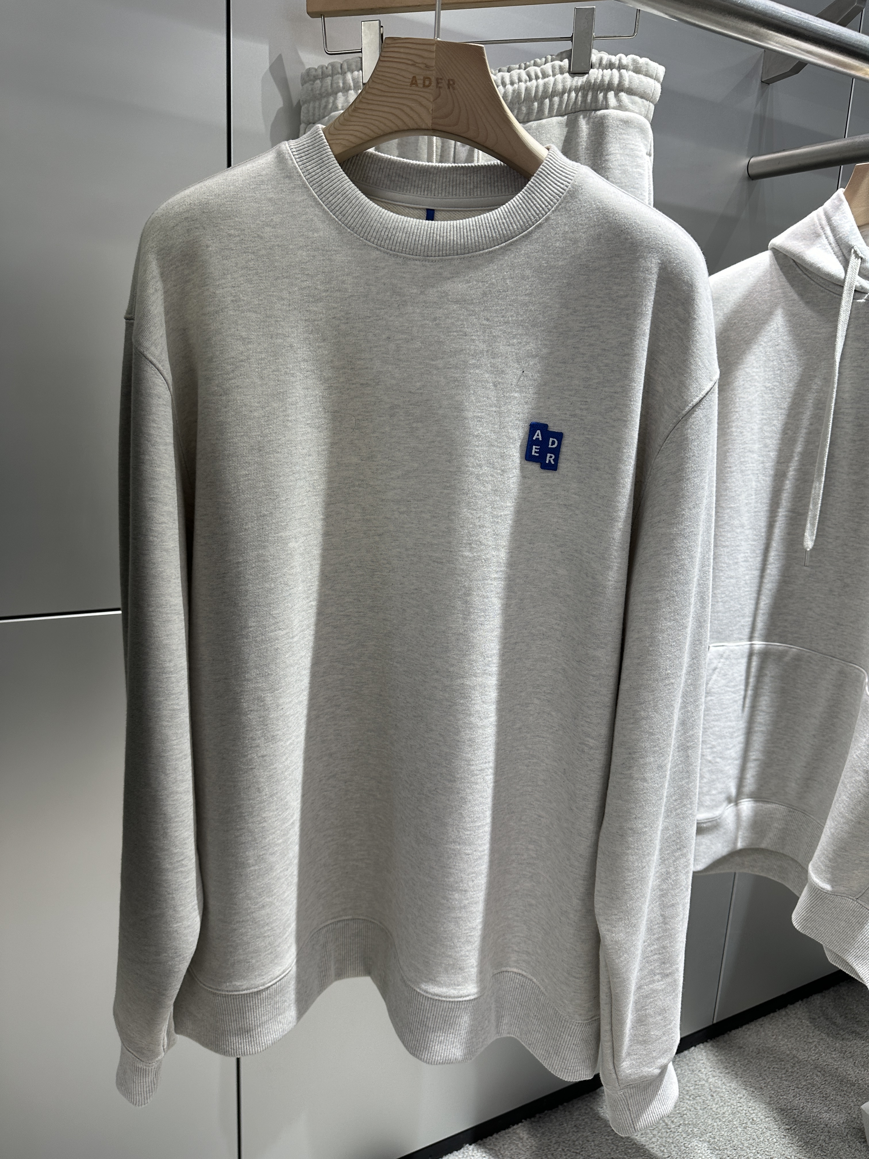 【現貨】Ader error 基本款 logo 大學tee BO42FYSW0101