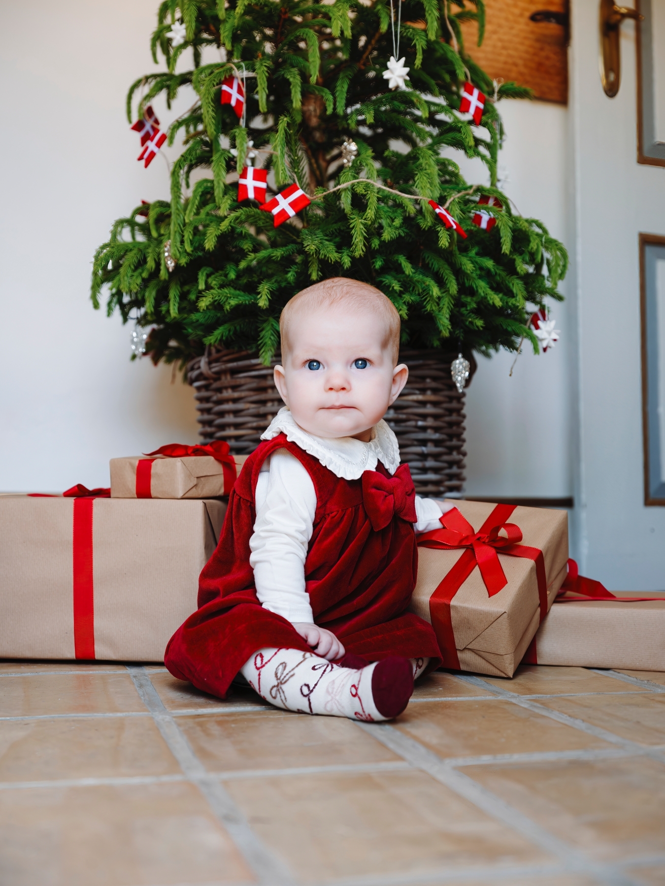 〖 Hust & Claire 〗米色蝴蝶結褲襪