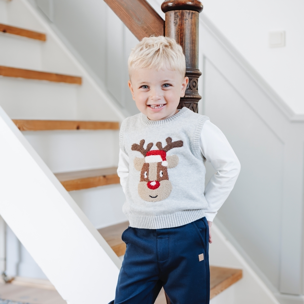 〖 Hust & Claire 〗淺灰馴鹿針織背心