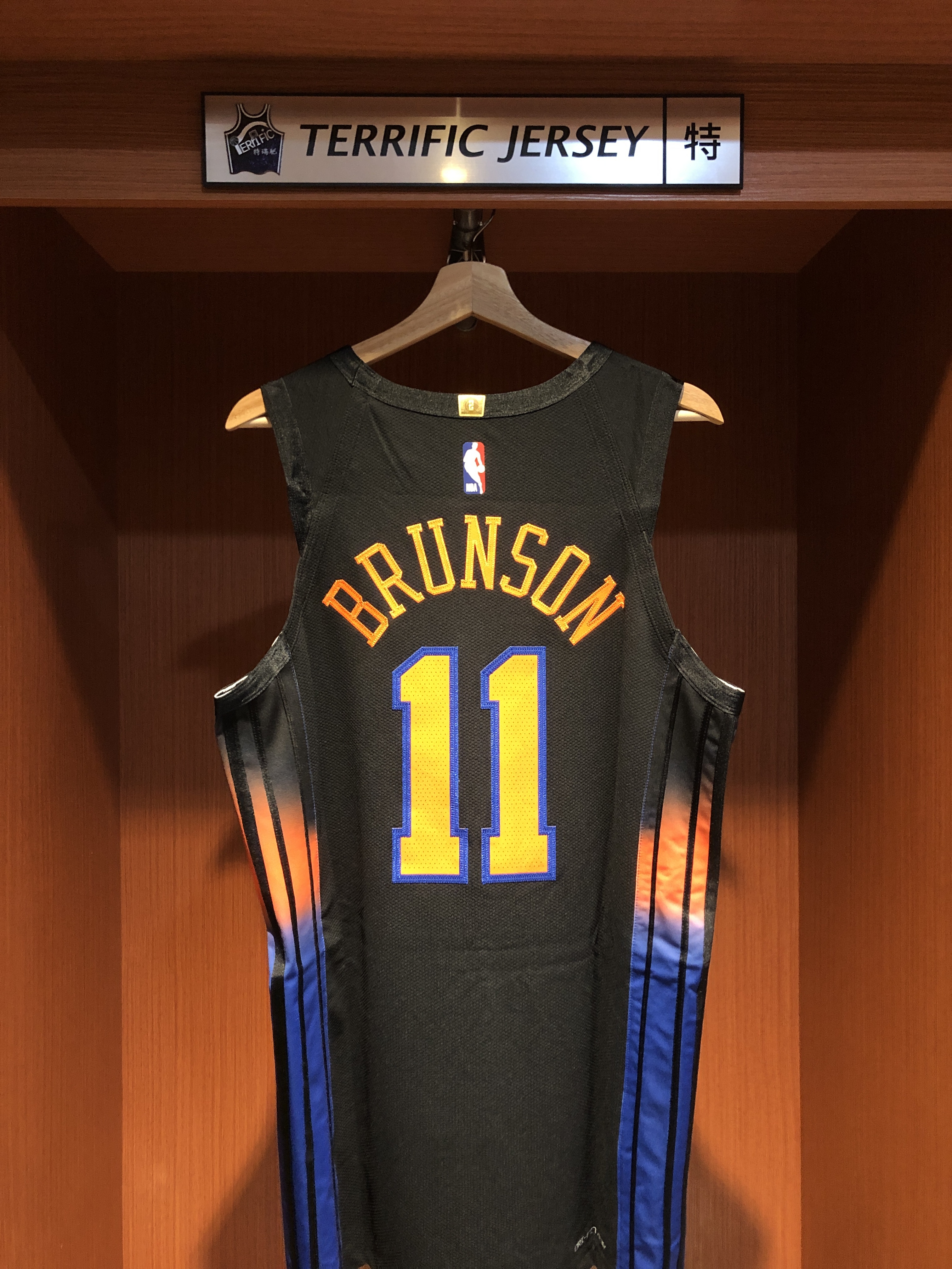 NBA球衣 Jalen Brunson 紐約尼克黑 Statement Jordan Authentic 球員版 電繡 全新