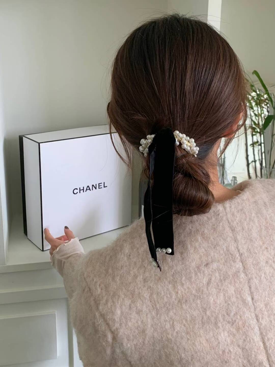 經典黑滿版珍珠長織帶造型髮圈髮束