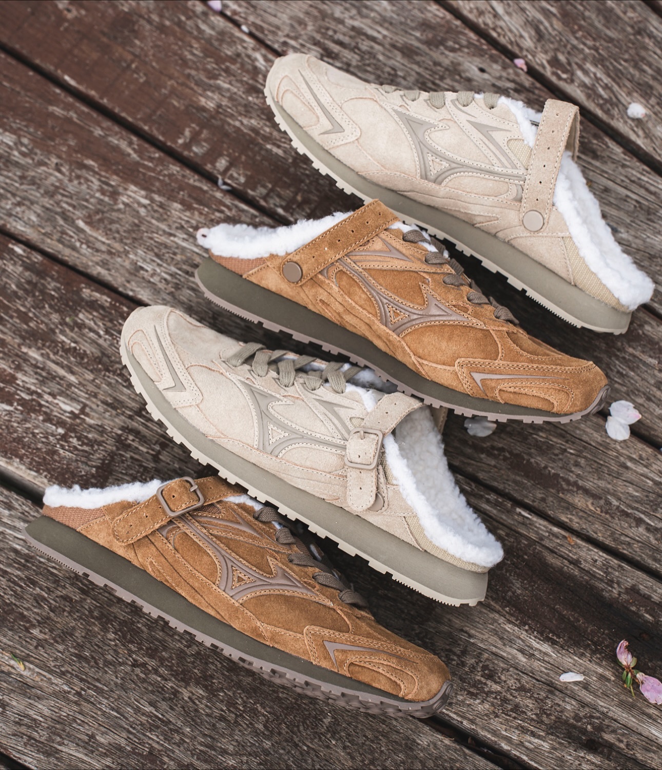 Mizuno Sportstyle LG 60S Slipper 沙色毛毛款懶人拖鞋