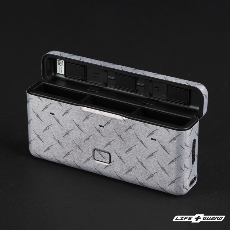 LIFE+GUARD DJI Osmo Action 6 充電盒貼膜展示圖