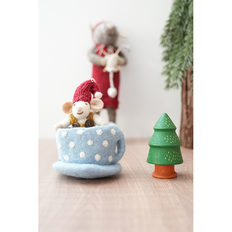 丹麥Gry&Sif 聖誕掛飾-Mouse in Blue Coffee Cup(11325)