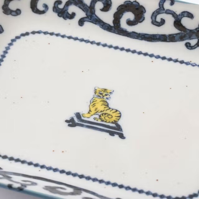 中川政七商店 - 瀨戶燒印判角皿 / 虎唐草