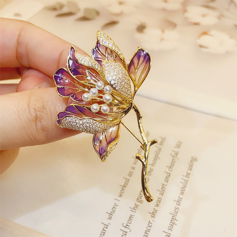 鑲鑽木槿花胸針