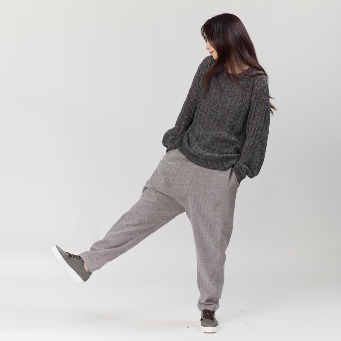 Rita圓領麻花套頭針織毛衣/深灰