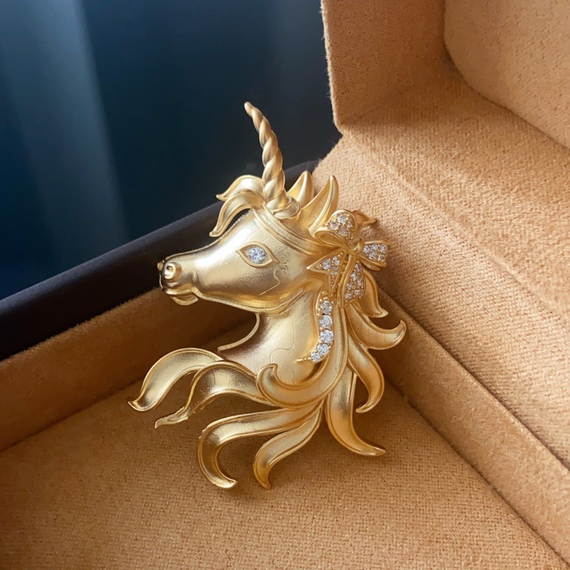 獨角獸水鑽胸針
